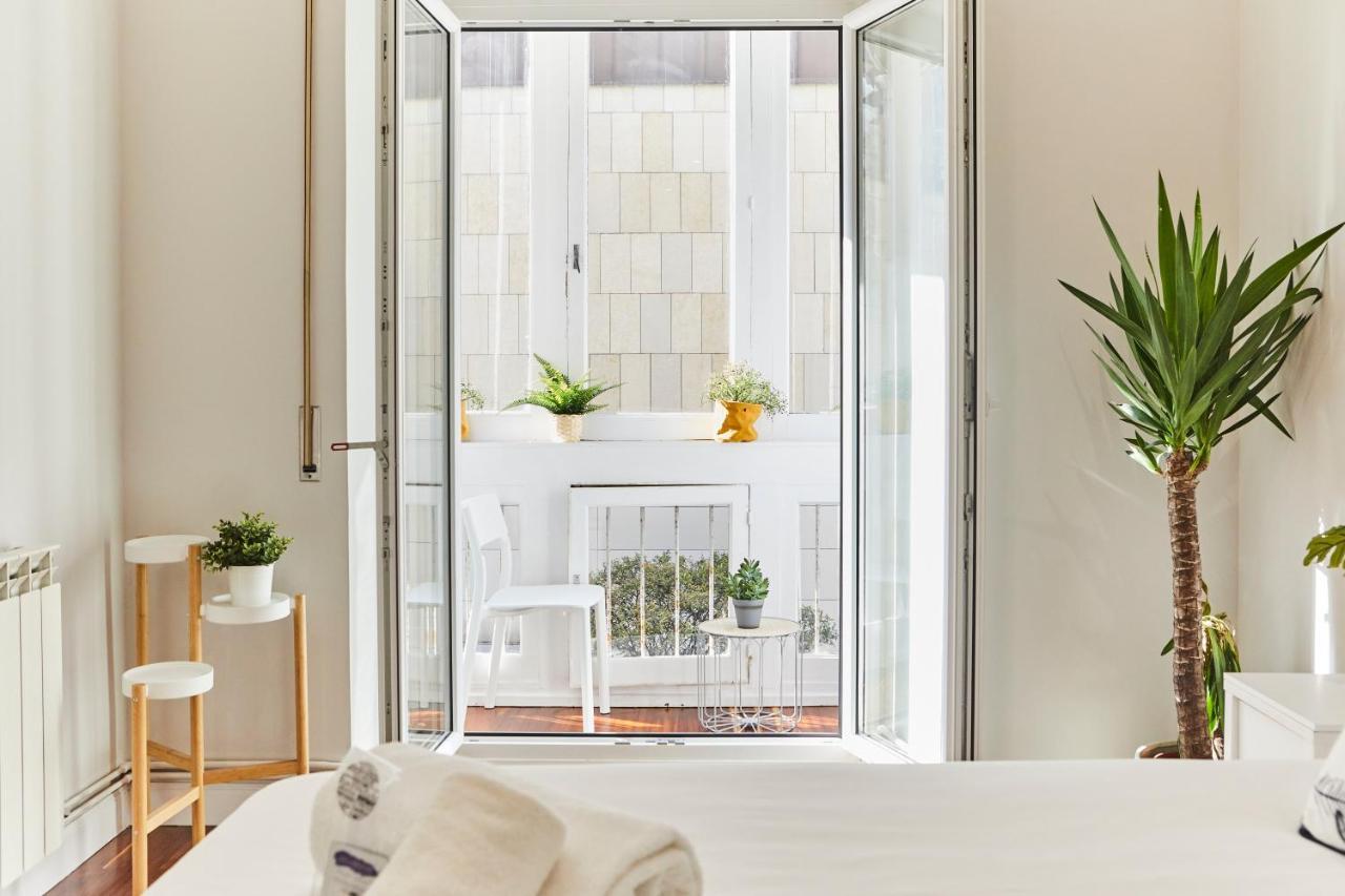 San Martin Apartment By Basque Homes Сан Себастиан Екстериор снимка