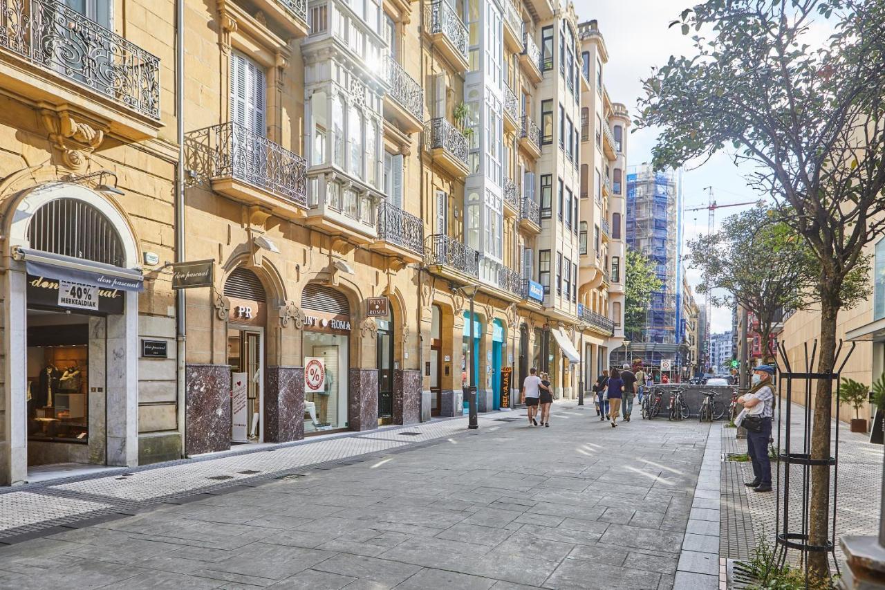 San Martin Apartment By Basque Homes Сан Себастиан Екстериор снимка