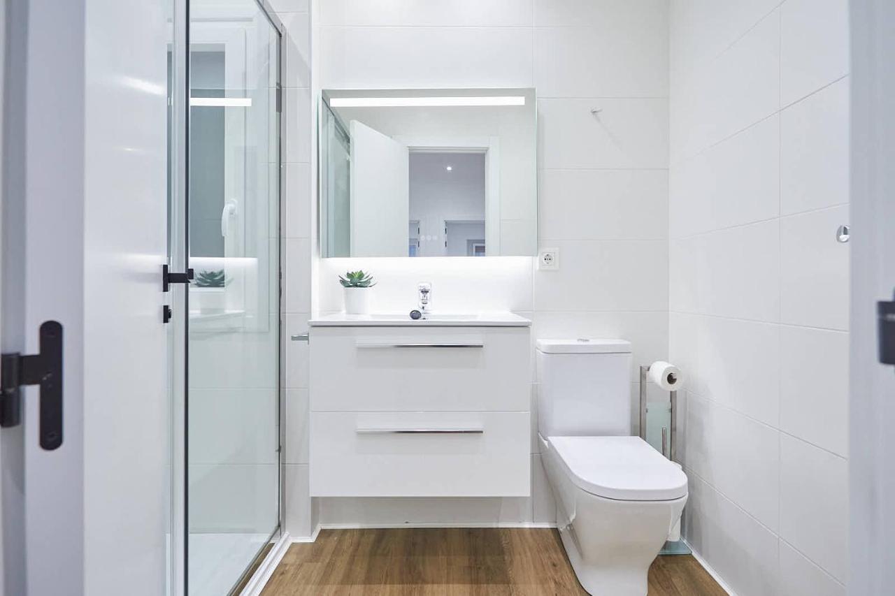 San Martin Apartment By Basque Homes Сан Себастиан Екстериор снимка